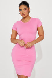 Adrianna Short Sleeve Midi Dress - Pink